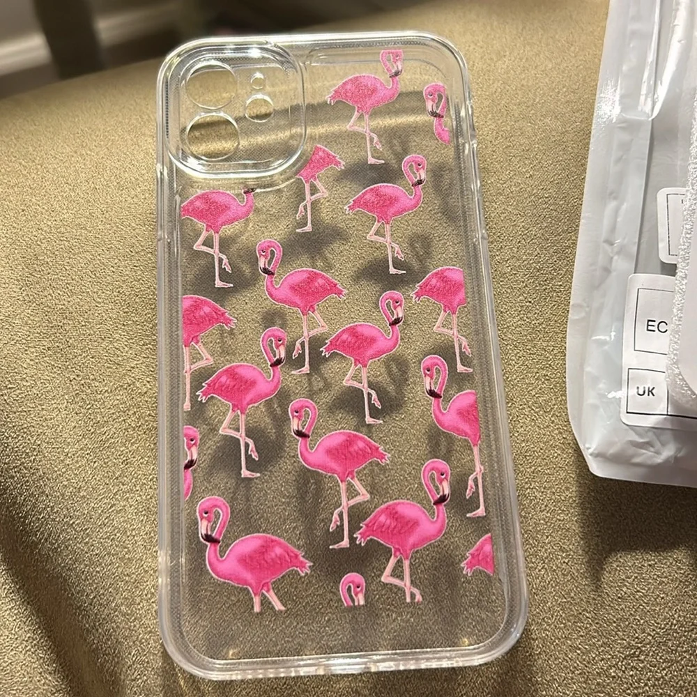 iPhone 11 case - Picture 1 of 3